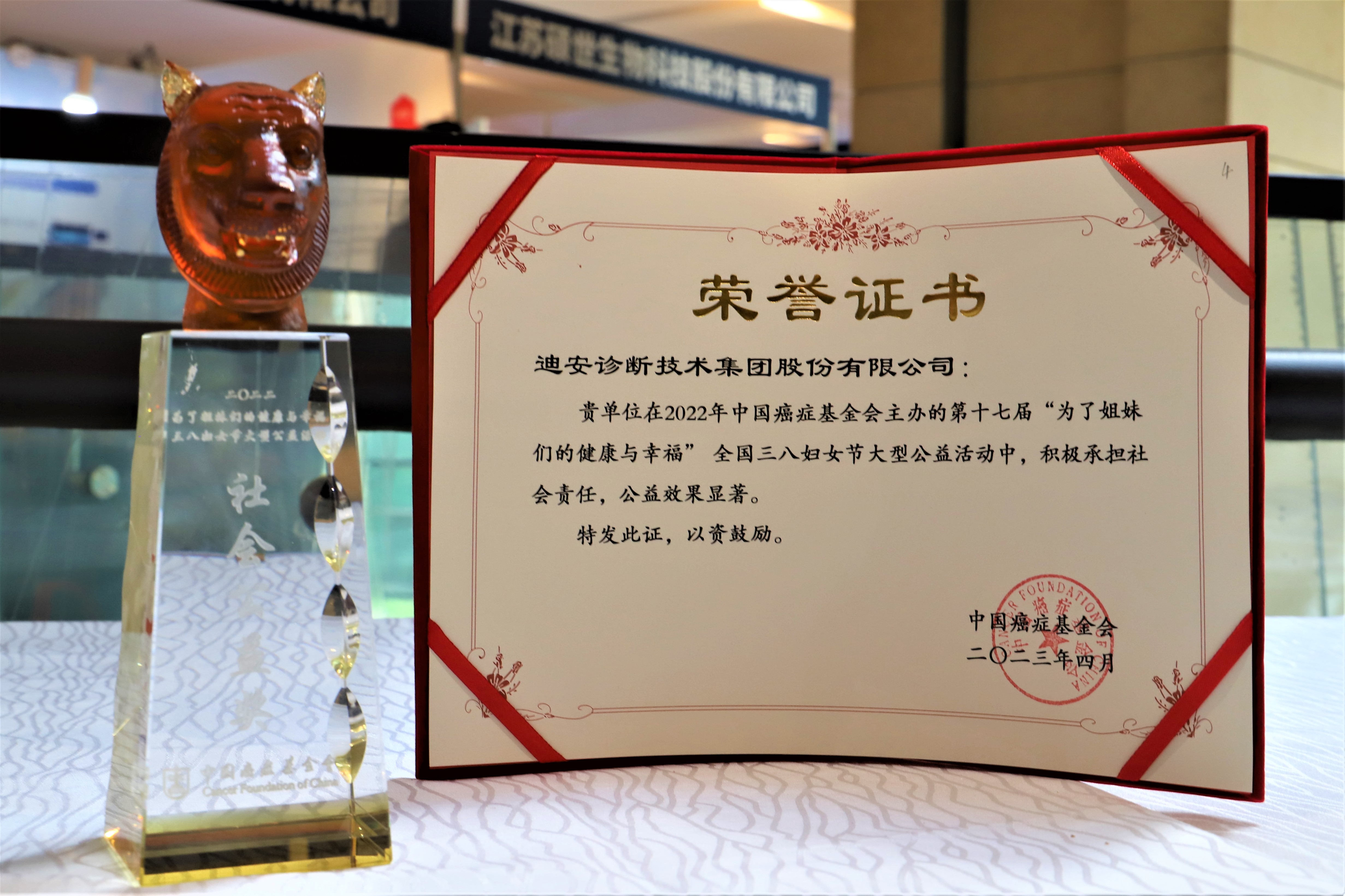 333���� - ��̬�ȵ������Ż�